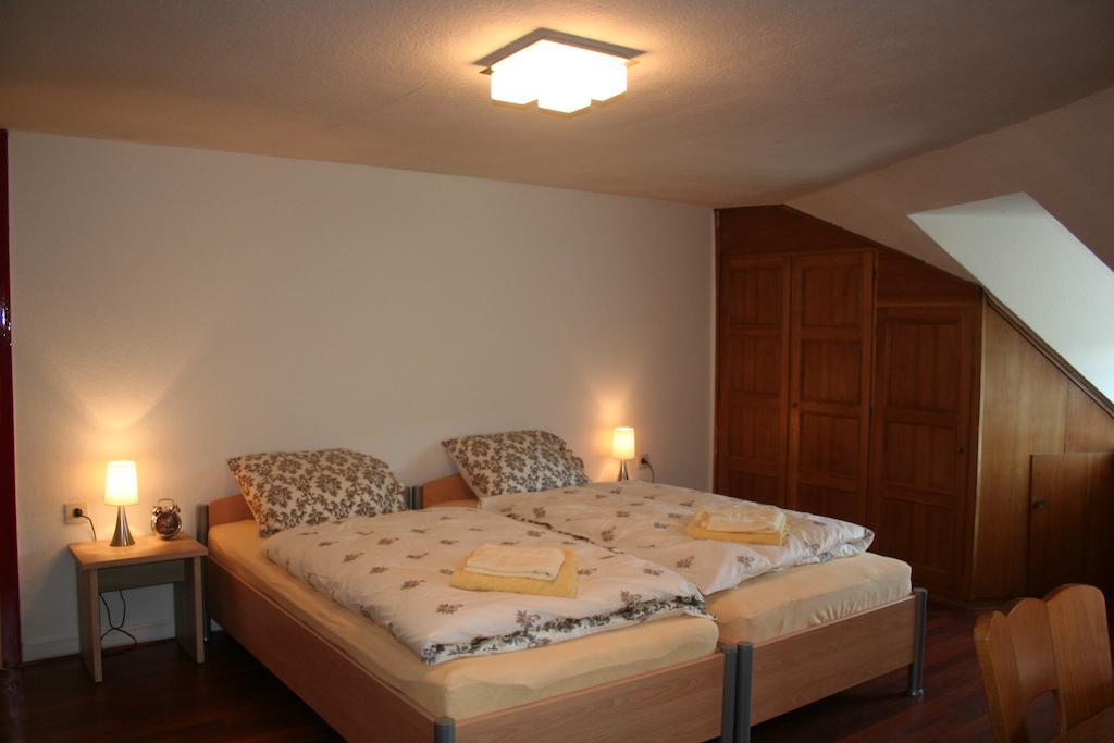 Grillglut Hotell Arnsberg Rom bilde