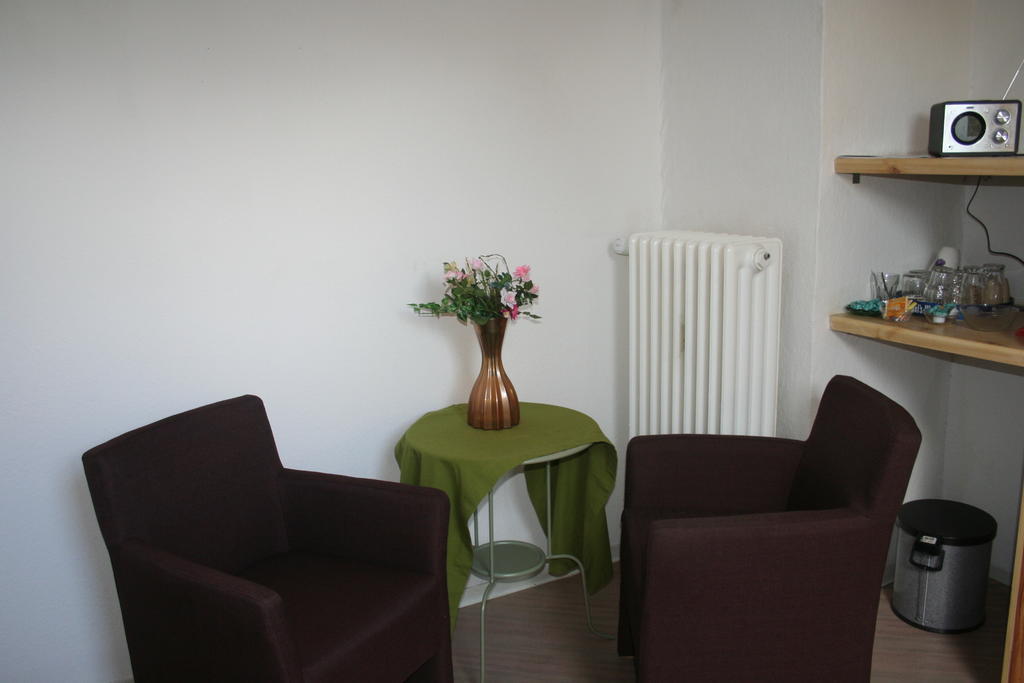 Grillglut Hotell Arnsberg Rom bilde